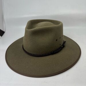 Akubra Heritage Quality Cattleman Hat Size 57, US 7 1/8